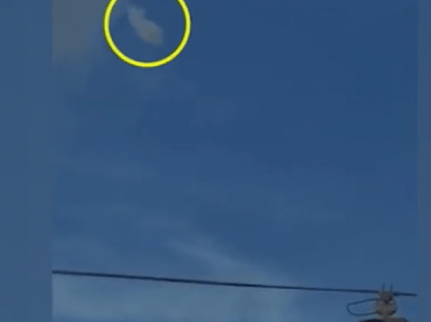 Një gruaja pretendon se filmoi UFO, video bëri konfuz shkencëtarët