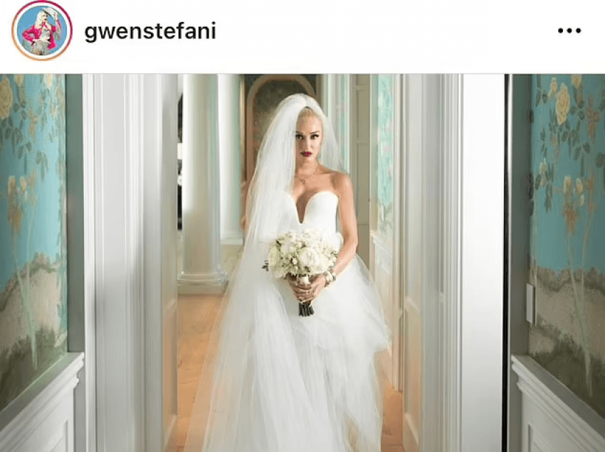 Detaji interesant i Gwen Stefani në vellon e saj