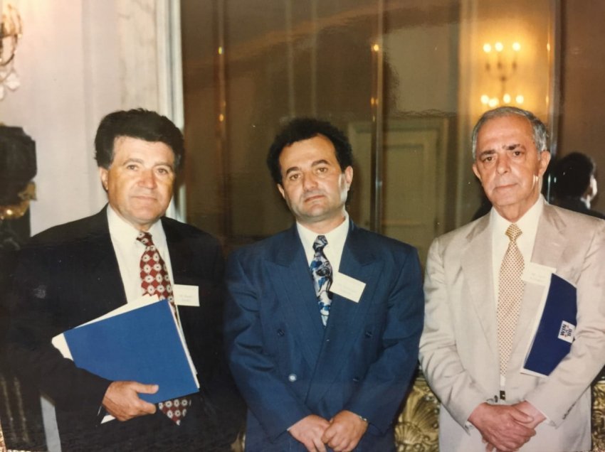 Përkujtim: Tre vite pa kryetarin e Vatrës Agim Karagjozi