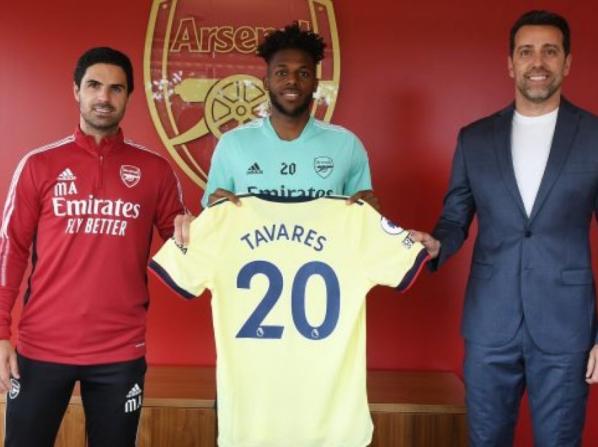 Tavares transferohet në Arsenal