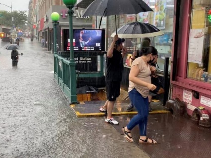 Përmbytje masive në Nju Jork
