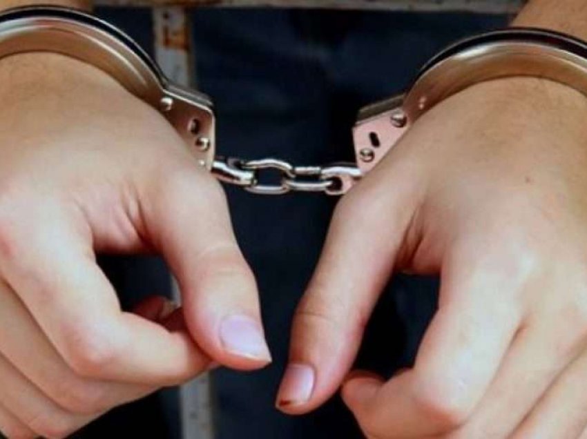 7 persona të arrestuar në Tiranë