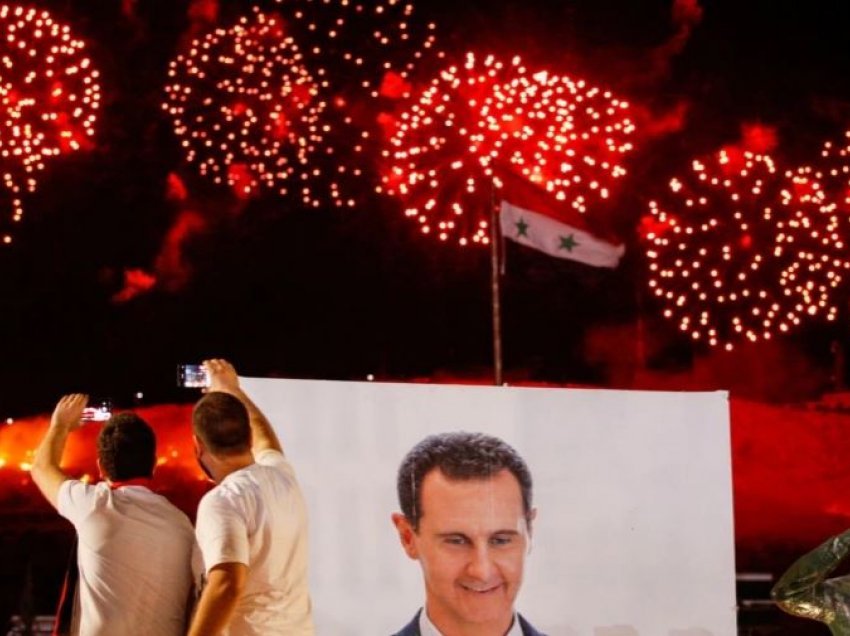 Bashar al-Assad nis mandatin e katërt si president i Sirisë