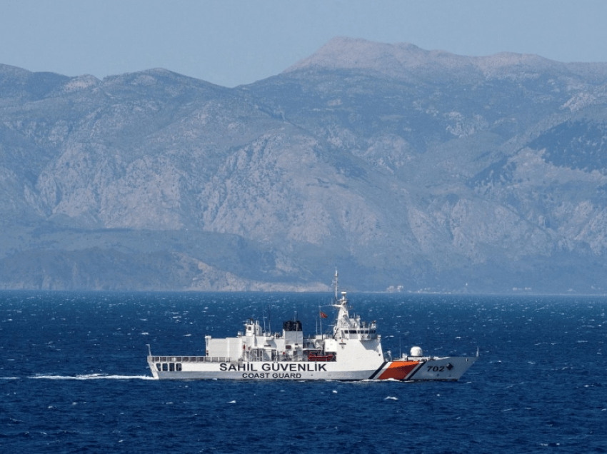 Qipro: Luftanija turke gjuan të shtëna paralajmërimi ndaj patrullës tonë bregdetare 
