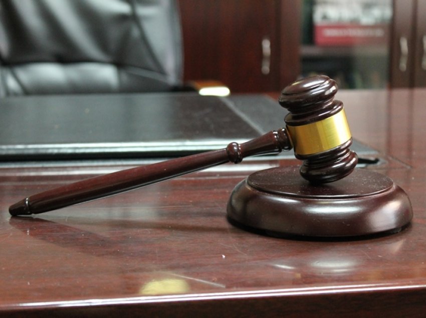“Gjykata Themelore në Ferizaj njihet për dënime të rënda në rastin si të 18 vjeçares”