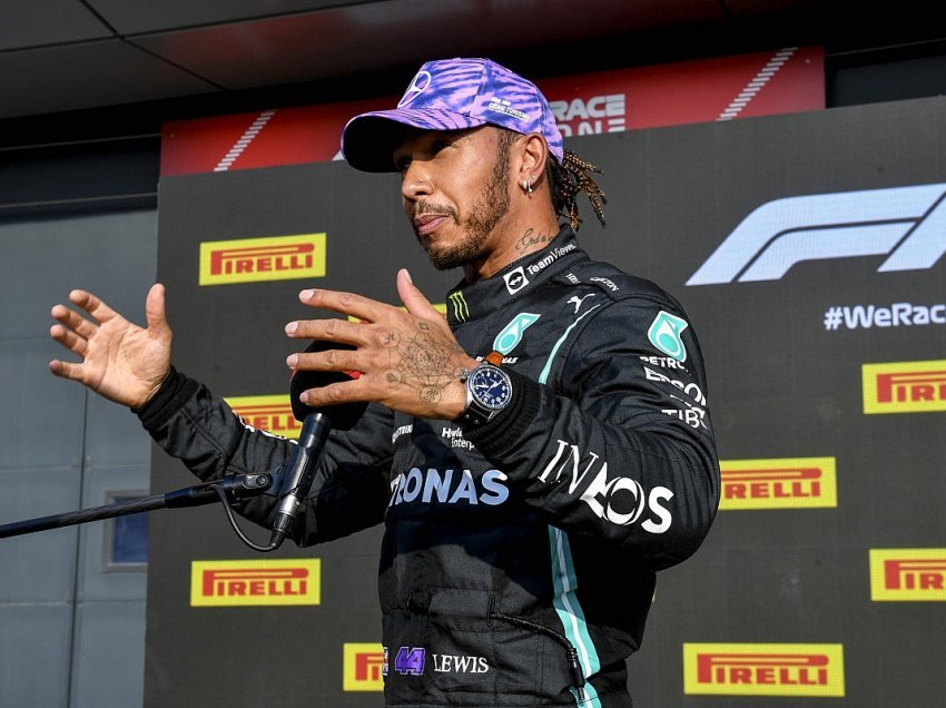 Hamilton përballet me sulme raciste pas fitores së tij në Grand Prix