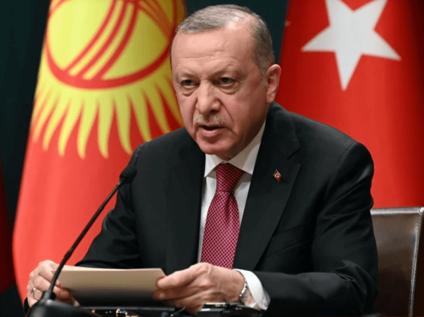 Erdogan: Do të punoj me Bidenin për njohje të reja të Kosovës