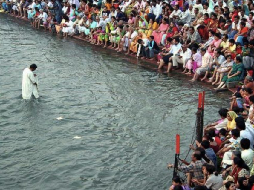Shenjtëria e një lumi: Çfarë përfaqëson “Gang”, lumi i adhuruar nga miliona njerëz në Indi?