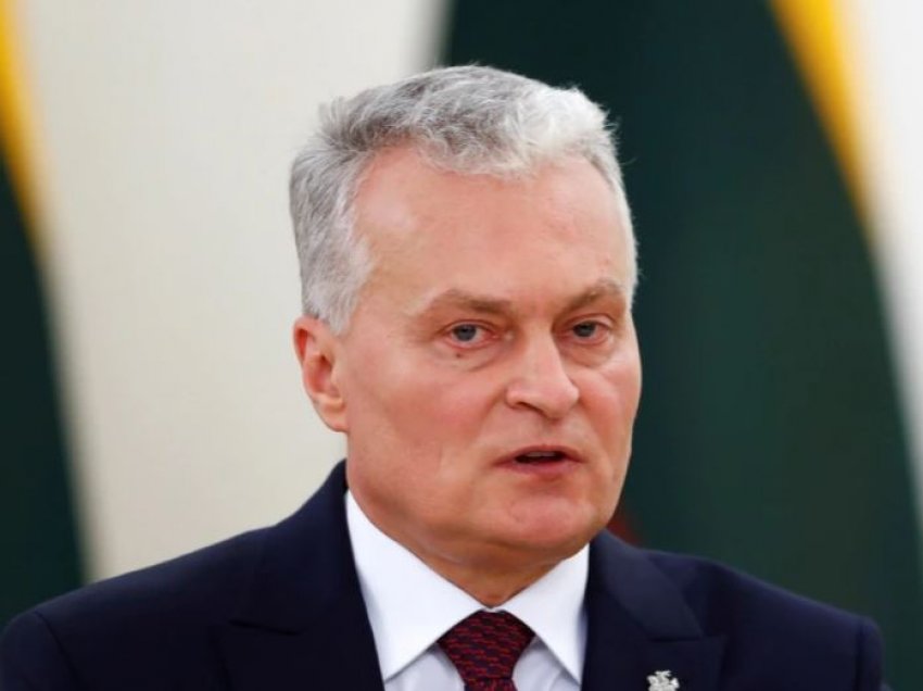 Presidenti i Lituanisë nënshkruan ligjin që kufizon migrantët