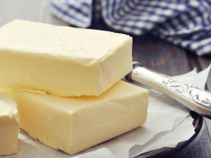 Raporti: 45 ton yndyrë vegjetale nga Ukraina u shit si gjalpë