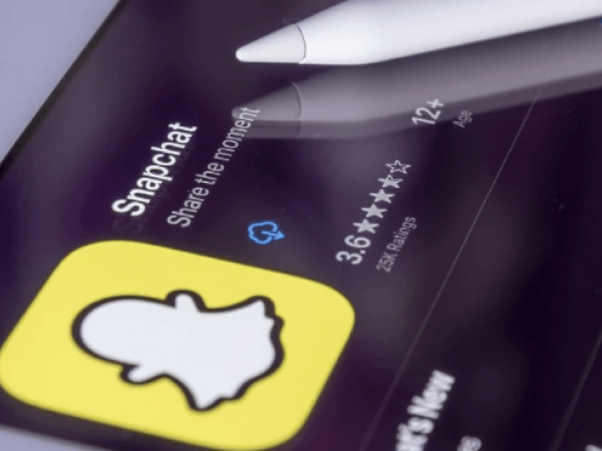 Snapchat tani ka 293 milionë përdorues