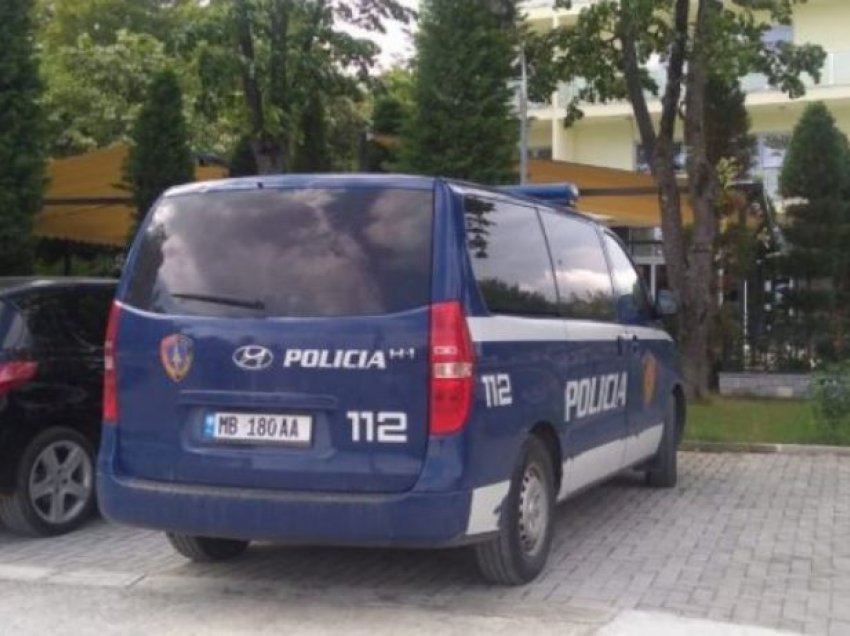 Aksion, arrestohen dy persona në Tiranë