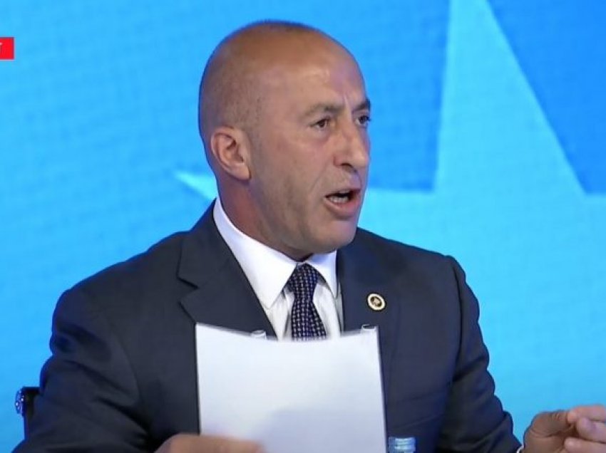 Haradinaj thotë se këta 17 familjarë të zyrtarëve të LVV-së u punësuan nga Qeveria