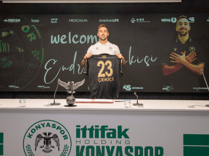 Çekiçi firmos për dy sezone me Konyaspor