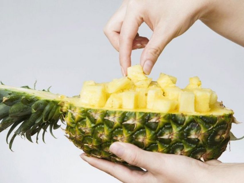 I vetmi frutë që mund të hahet pas vaktit është ananasi