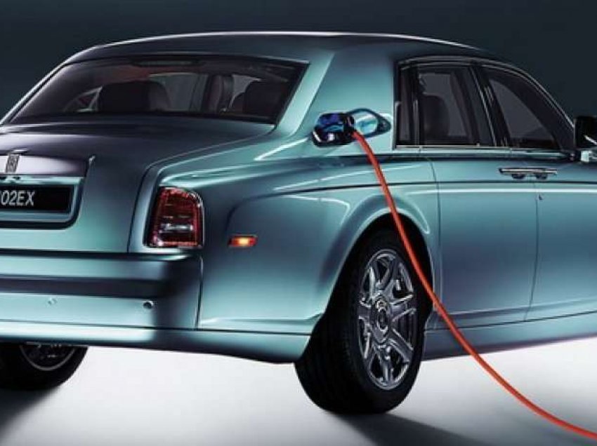 Modeli elektrik i Rolls Royce pritet të emërtohet “Silent Shadow”