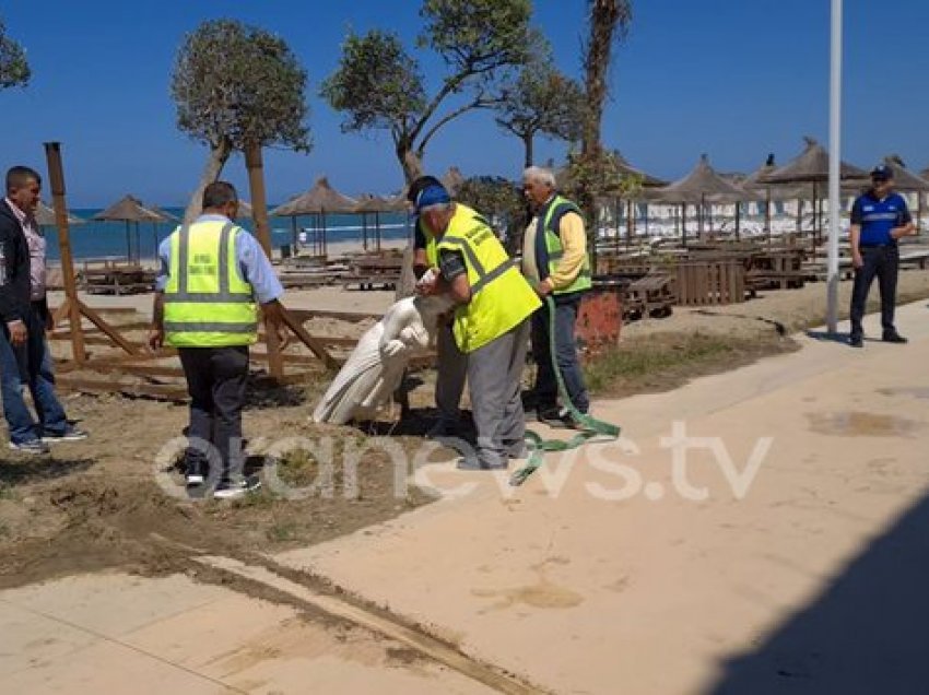 Paralajmërimi i Ramës, bregdeti i Durrësit pastrohet nga tavolinat dhe çadrat pa leje