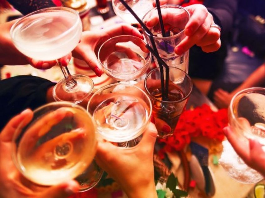 Konsumimi i çfarëdo sasie alkooli mund të shkaktojë dëmtime të trurit