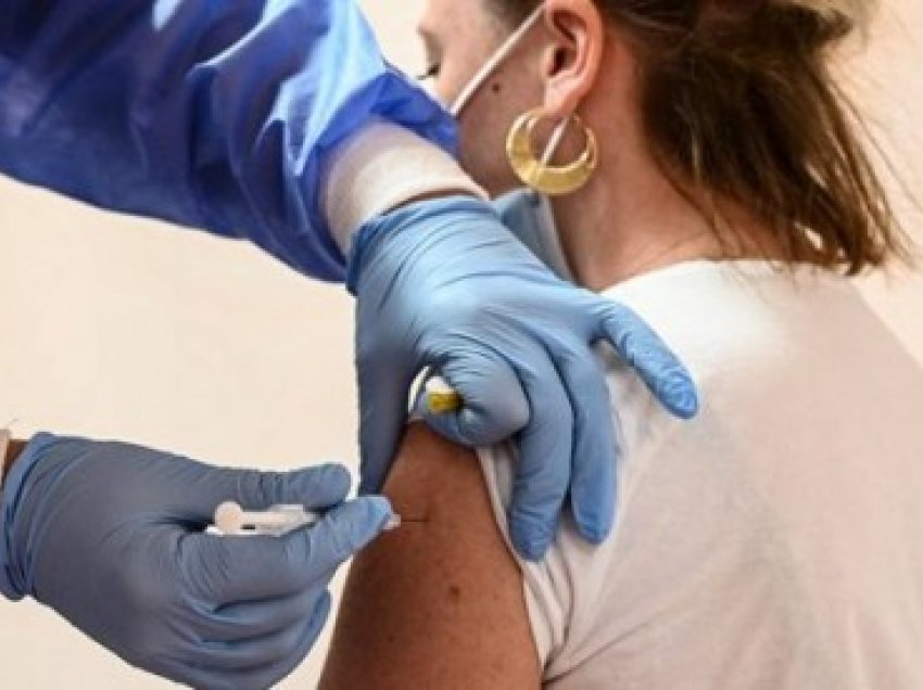 Ky shtet pritet të fillojë vaksinimin e personave nga 12 deri në 18 vjeç