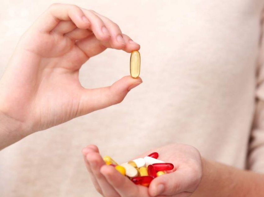 Shenjat paralajmëruese që trupi juaj dërgon kur keni mungesë të vitaminave