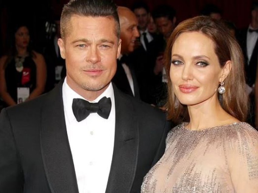 Angelina Jolie thotë se nuk do ta fal asnjëherë Brad Pitt-in pasi i fitoi kujdestarinë e fëmijëve