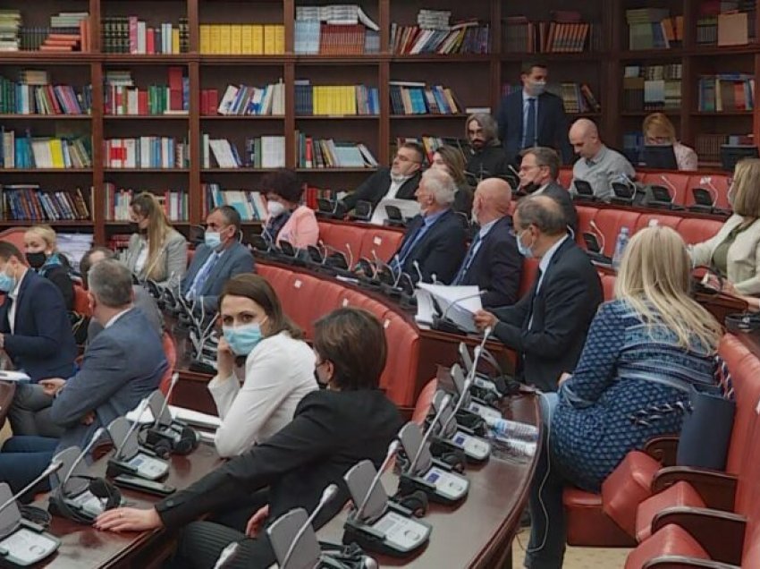 Shtetësia, opozita maqedonase me fjalime zvarrit miratimin
