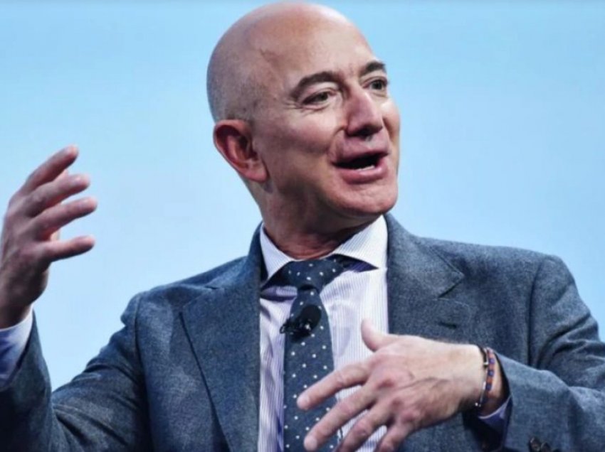 Jeff Bezos do të udhëtojë në hapësirë
