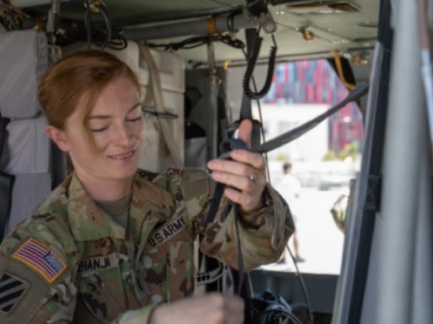 Ushtria Amerikane prezanton refugjaten nga Kosova, tani pilote e njohur në “Defender 2021”