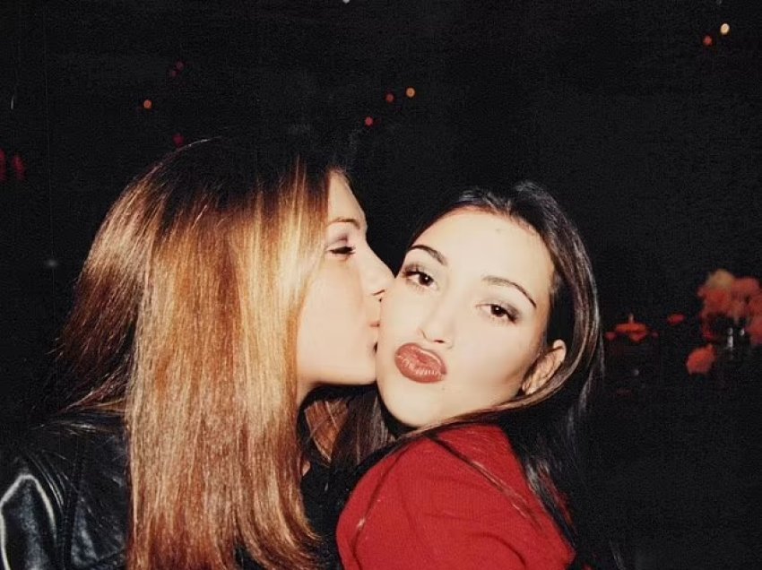 Kim puthet sërish me këtë person, sikurse para 20 viteve
