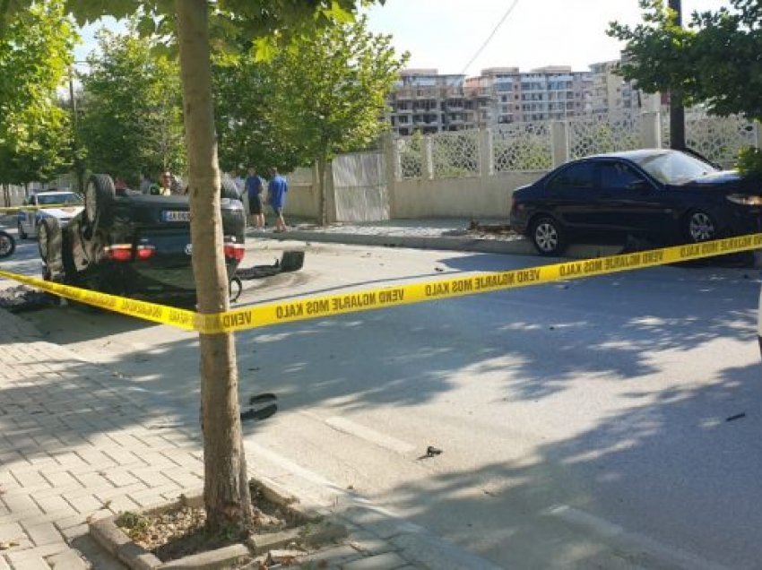 Detaje nga aksidenti në Vlorë, kush është 22-vjeçari që po e ndiqte policia, dyshohet se kishte armë 