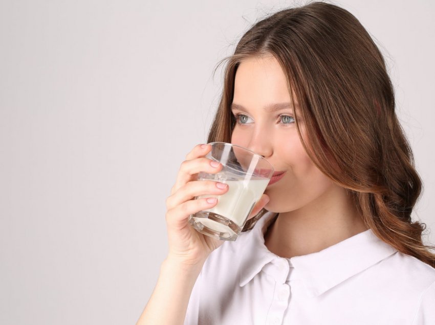 Kjo ndodh me trupin tuaj kur eliminoni qumështin nga dieta