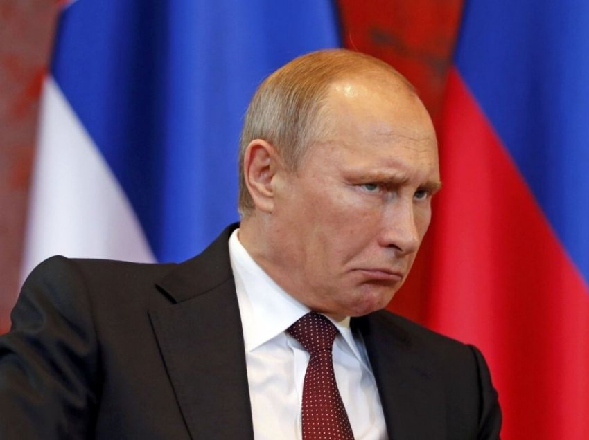Putin nënshkruan ligjin që mbron të dhënat e zyrtarëve të sigurisë