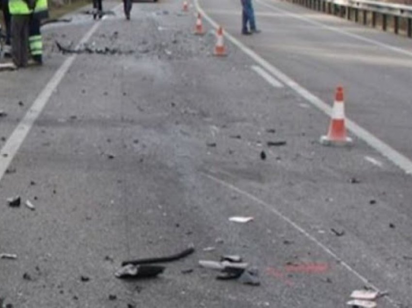 Tre të lënduar në një aksident në rrugën Prizren – Gjakovë