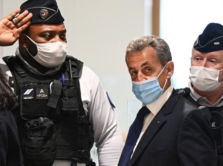 Francë, ish-Presidenti Nicolas Sarkozy dëshmitar në gjykatë