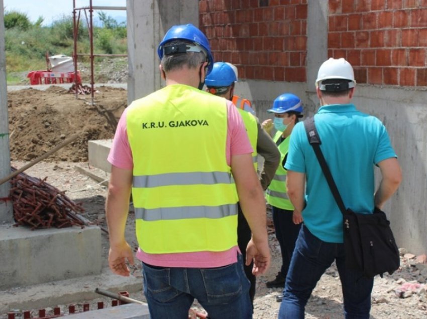 Gjakovë: Vazhdon ndërtimi i Impiantit për Ujërat e Ndotura 