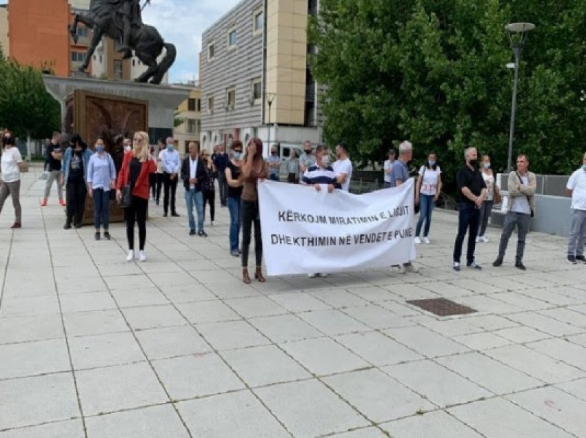 ​Punëtorët e Lotarisë së Kosovës serish në protestë