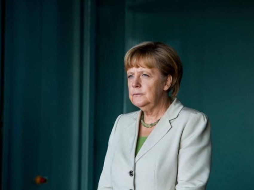 ​Blloku i Merkel publikoi programin zgjedhor