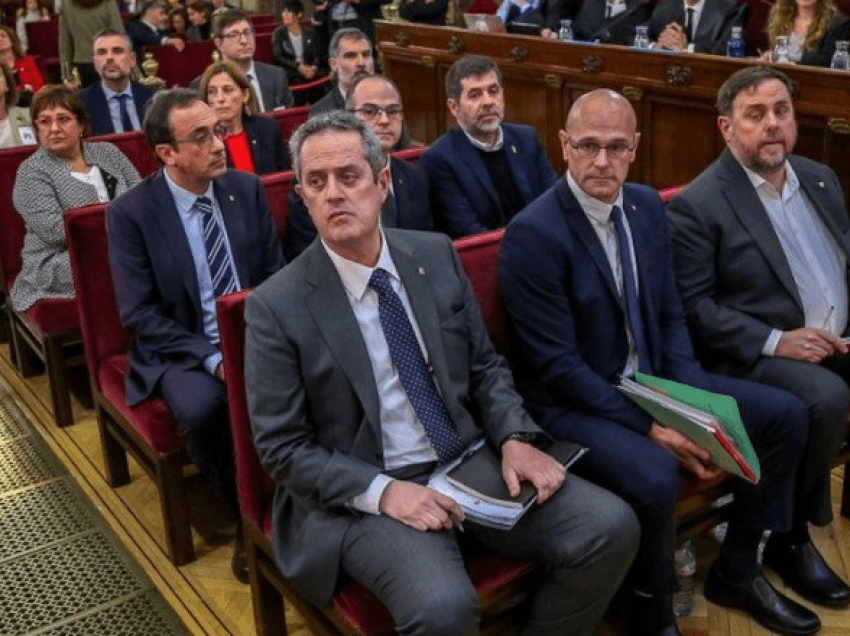 Tentativa për shpalljen e pavarësisë, qeveria e Spanjës fal 9 liderët katalanas