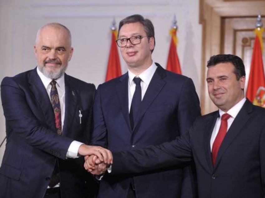 Pas refuzimit të BE-së / Vuçiç thërret Ramën e Zaev, kjo është arsyeja