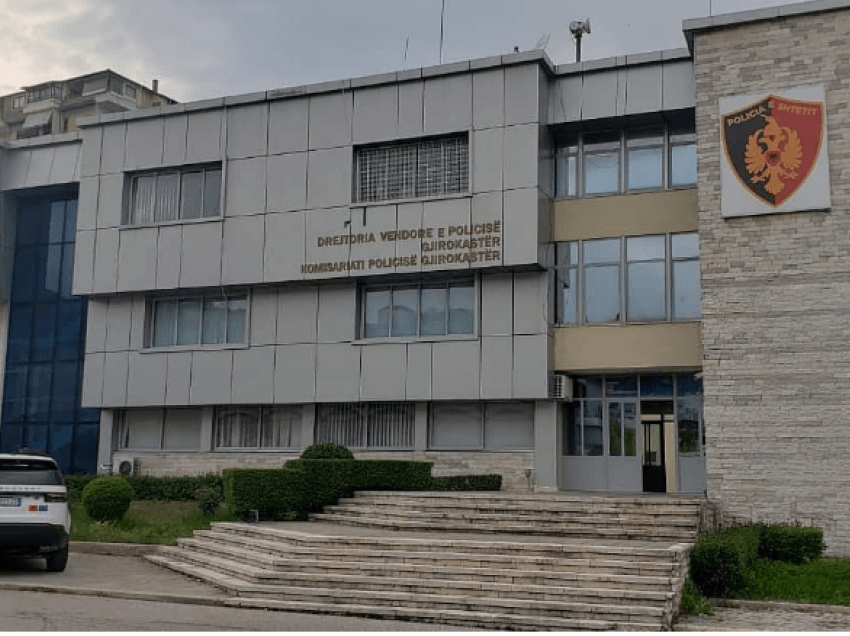 800 euro në “xhep” për 4 emigrantë, arrestohet transportuesi në Gjirokastër
