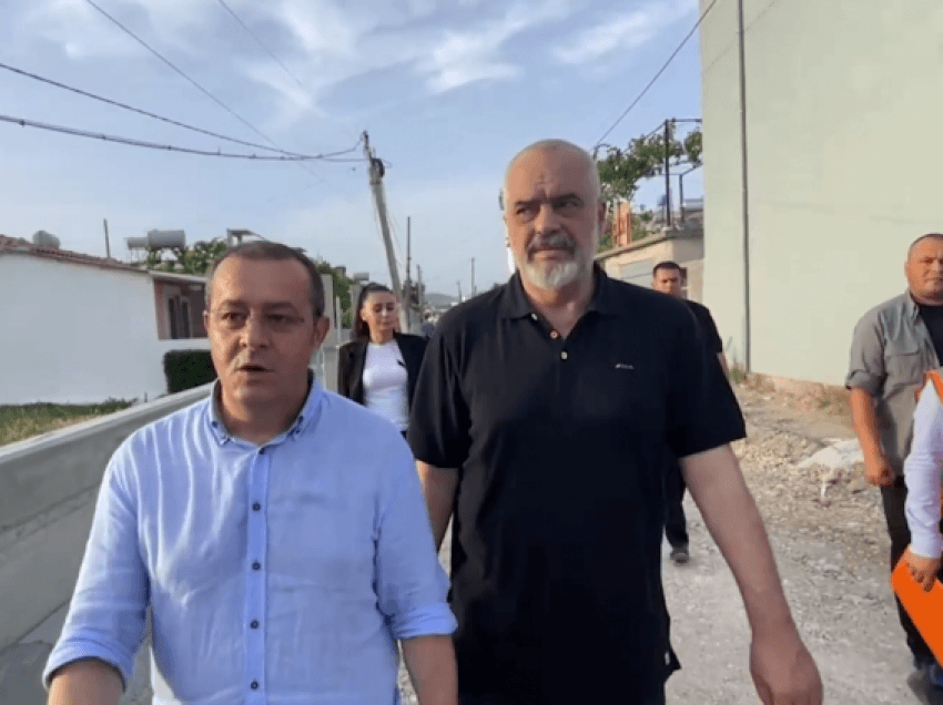 Kryeministri Rama inspekton punimet në zonën e Kumes në Vlorë