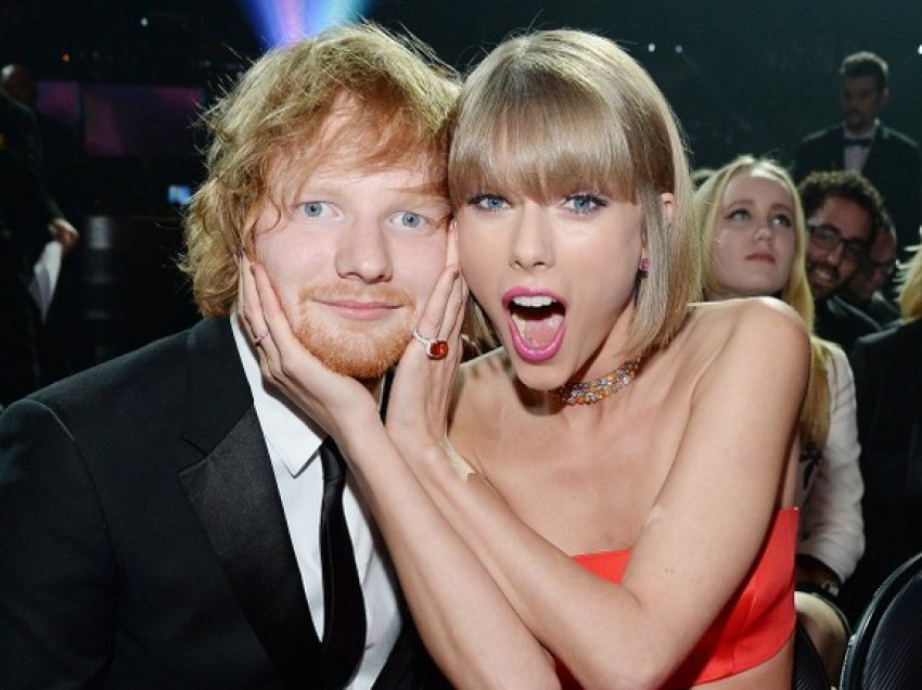 Ed Sheeran zbulon gabimin që ka bërë me Taylor Swift