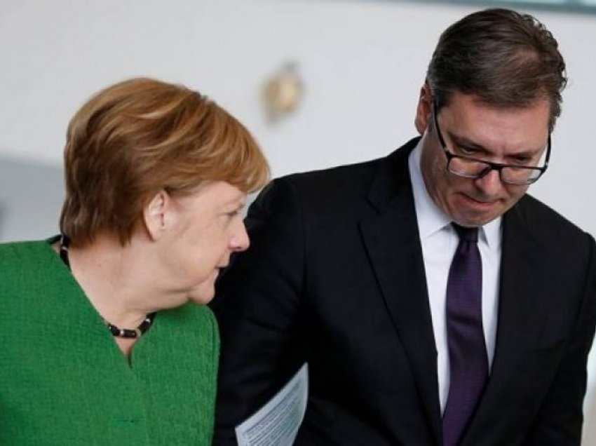 Vuçiq sot bisedon me Merkelin – tema kryesore Kosova