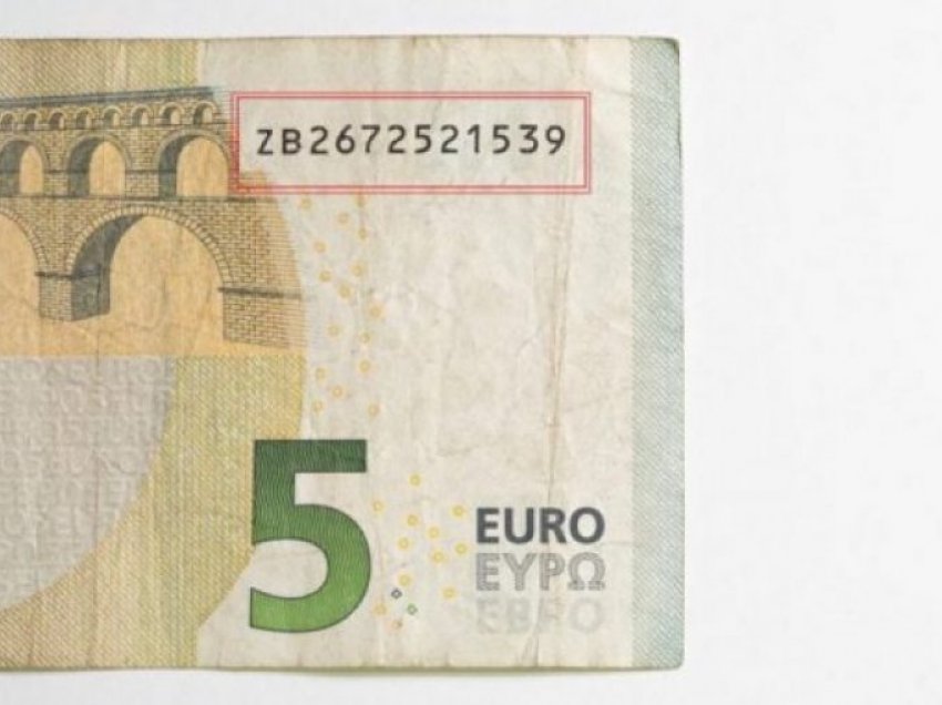 Kontrolloni mire në portofol mos gjeni këtë lloj 5 eurosh, do bëheni milionerë