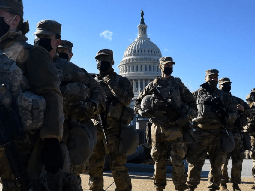 Komandanti i Gardës: Trupat u dërguan me 3 orë vonesë në Kapitol