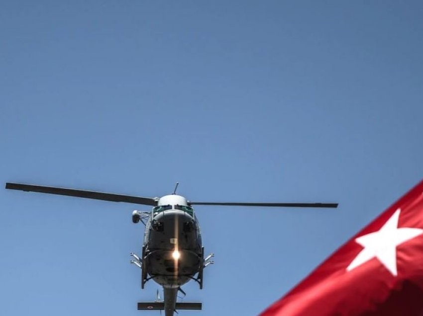 Nëntë të vdekur pas rrëzimit të një helikopteri të ushtrisë turke
