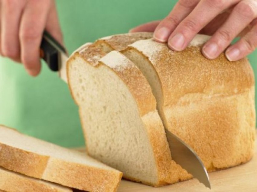 Kujdes kur konsumoni bukën e bardhë, këto janë efektet anësore të saj
