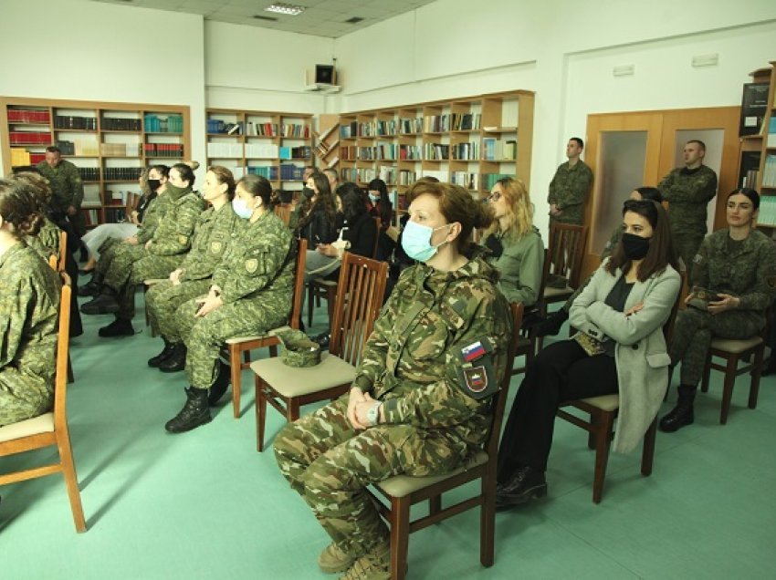 Në shënim të 8 Marsit u mbajt Konferenca “Roli i gruas në institucionet e sigurisë”