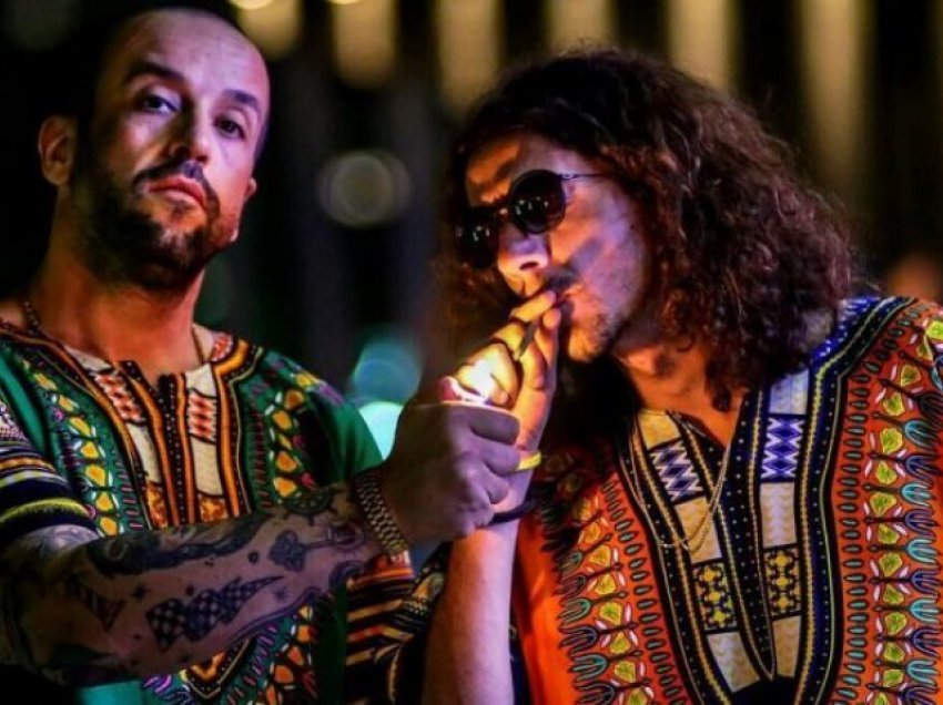 Dënohen me gjobë DJ Blunt dhe Real 1 për posedim të paautorizuar të marihuanës