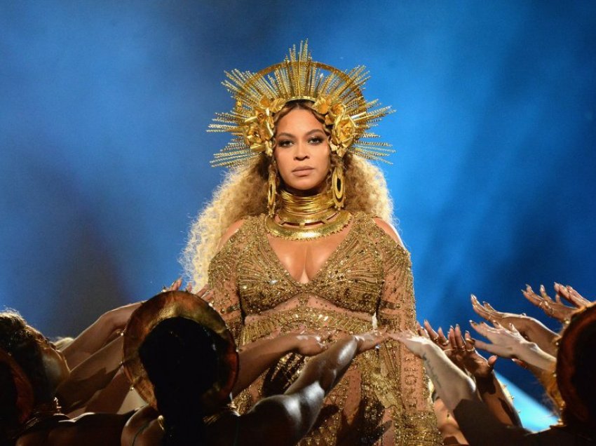 Beyonce me nëntë nominime por nuk do të performojë në “Grammy”